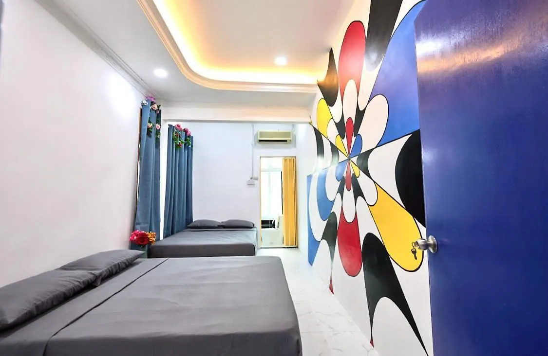 Penang Dream Banglo Sleeps 40 Tanjung Bungah  Villa Tanjung Bungah (Penang)